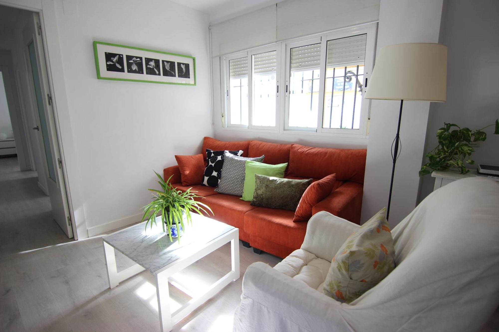 Rentalsevilla Espacioso Apartamento En La Alameda De Hercules Con Parking Экстерьер фото